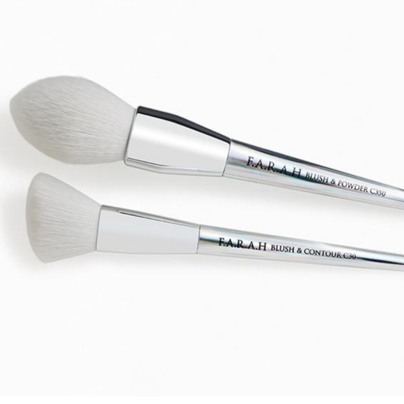 F.A.R.A.H Essential Duo Brush Set (Blush  & Contour) - Picture 2 of 2